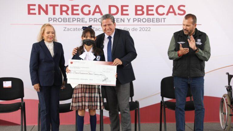 Administración de David Monreal está transformando la educación en Zacatecas: Maribel Villalpando Haro