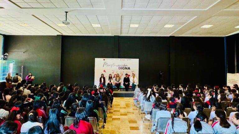Promueven menstruación digna entre alumnas de primaria