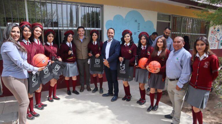 Zacatecas construye desayunador en Cecytez, Villa de Cos