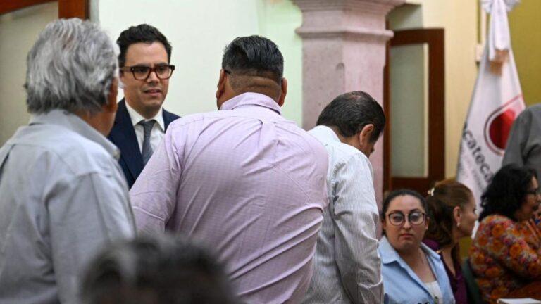 Gobierno y transportistas buscan mejorar movilidad; analizan aumento de tarifas