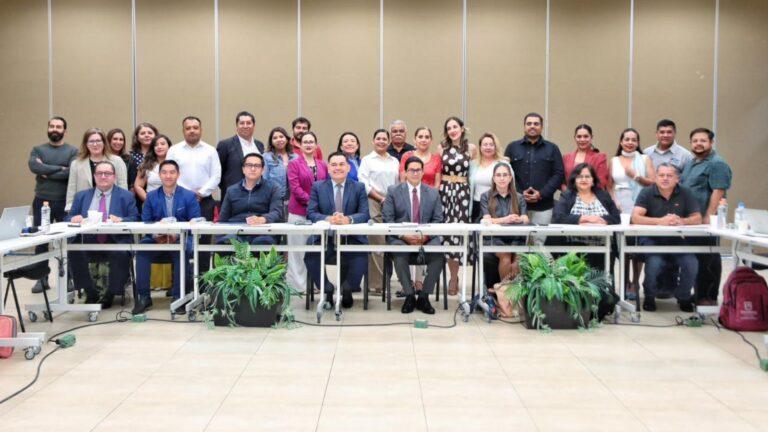 Gobierno y universidades fortalecen formación para el empleo